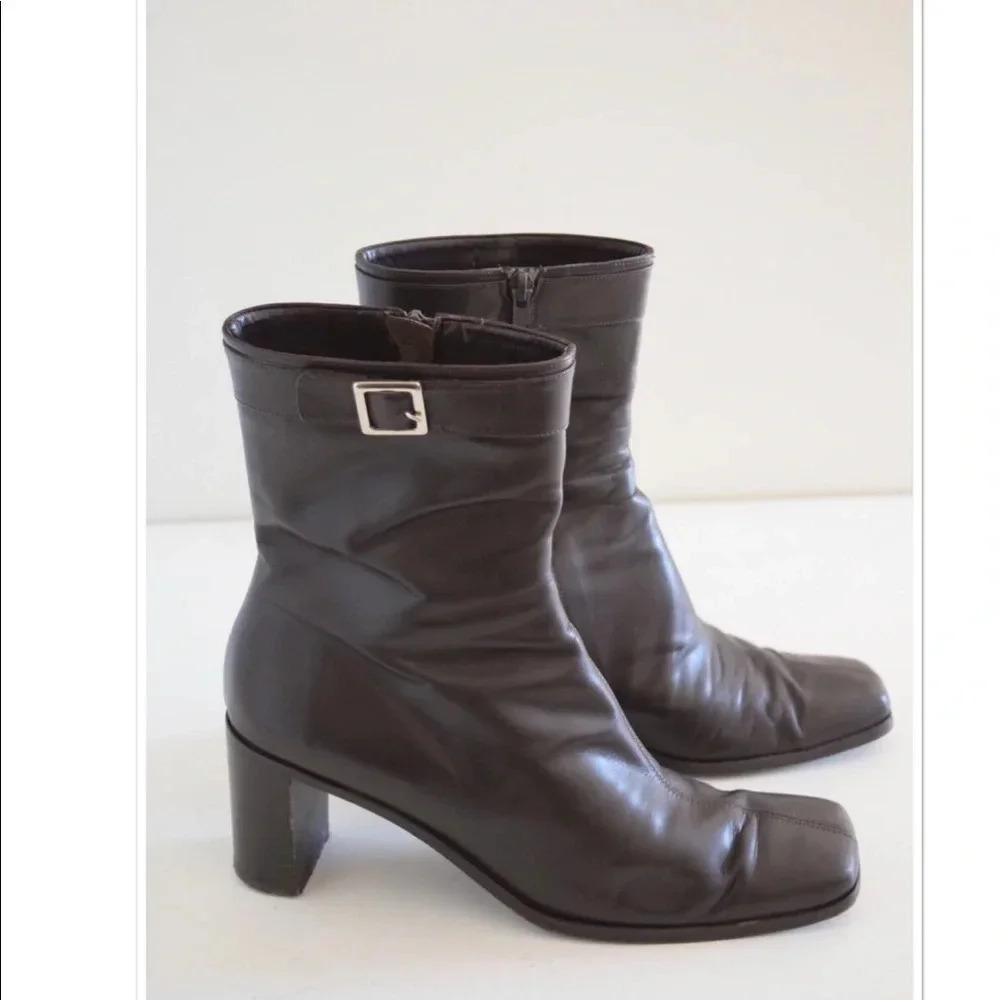 Ann Taylor ankle boots